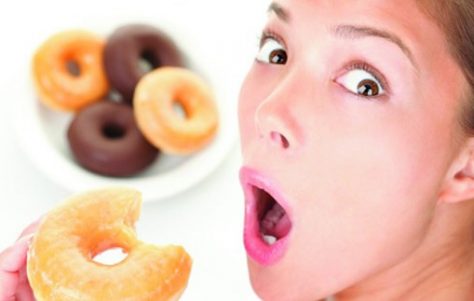 ¿Por qué nos dan ganas de comer dulce cuando estamos a dieta?