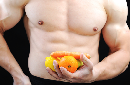 que comer antes de entrenar con pesas